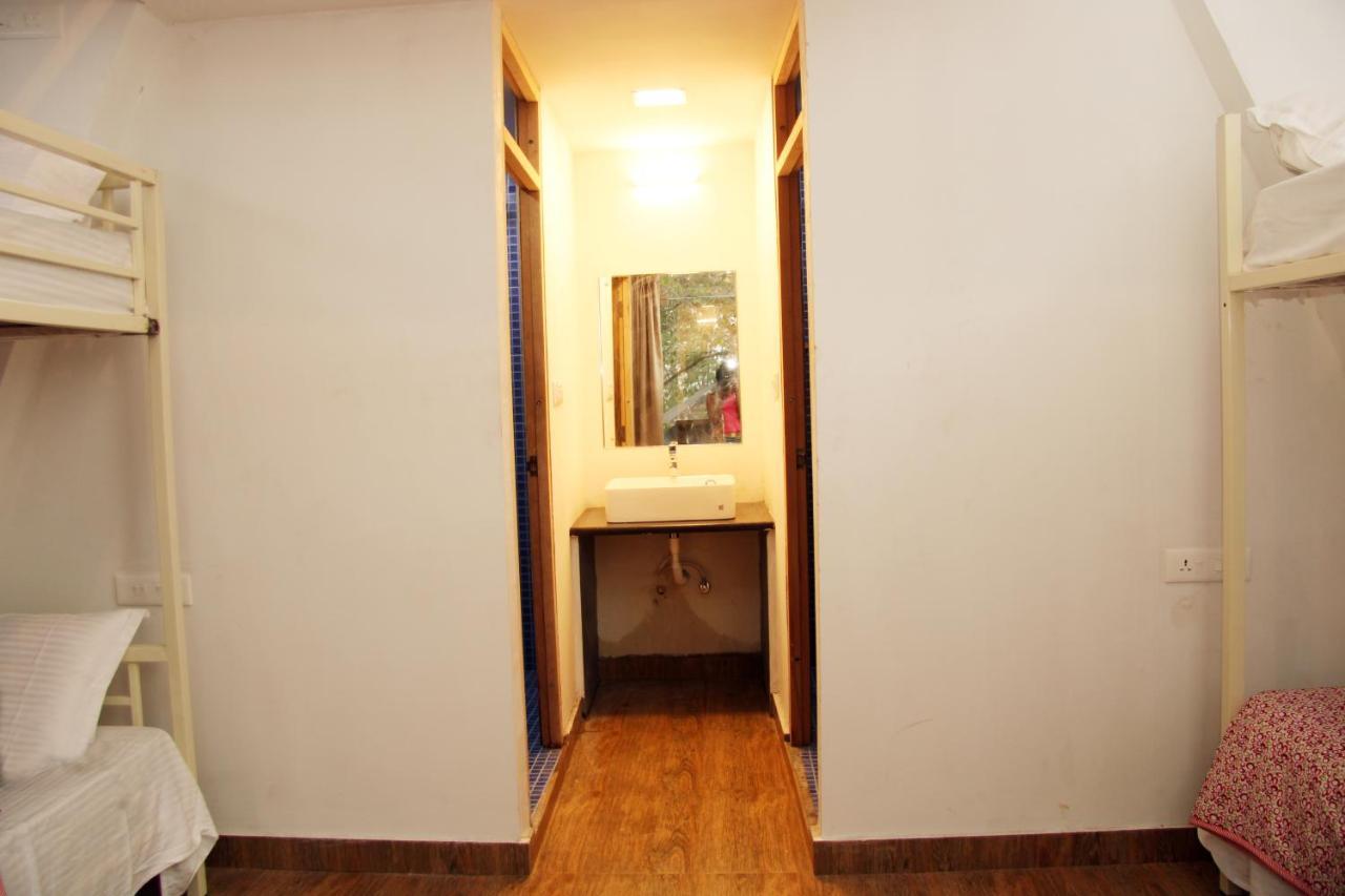 Xoxo Hostelアンジュナ エクステリア 写真